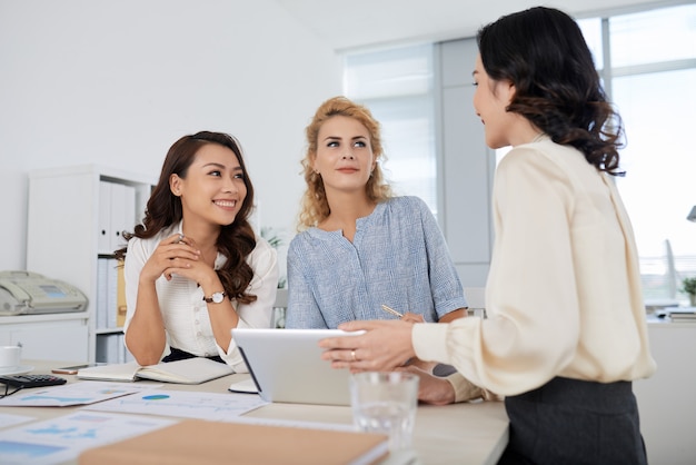 Business meeting Free Photo