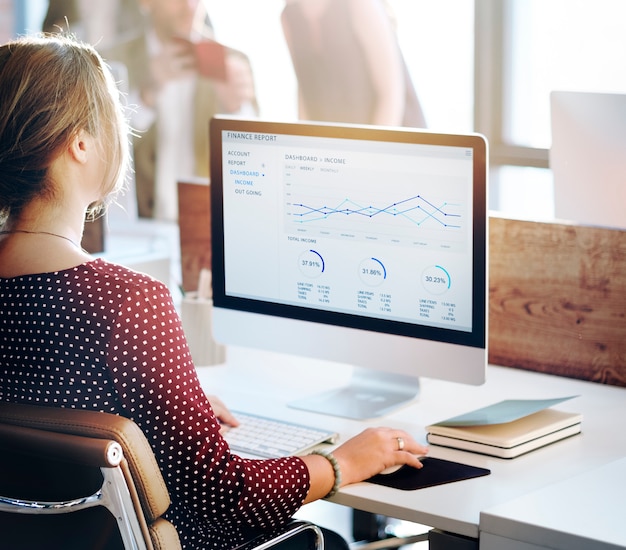 Business people analysis thinking finance growth success concept Premium Photo