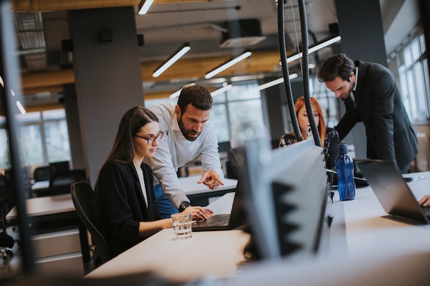 Business people in the modern office Premium Photo