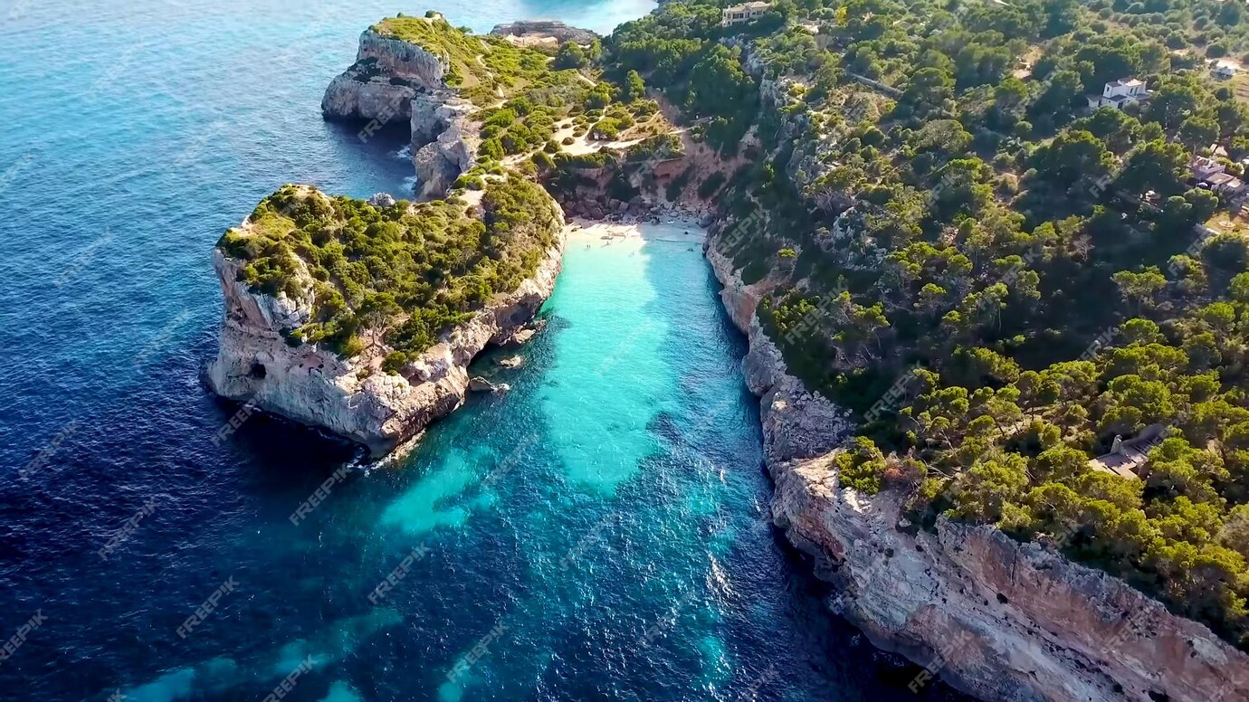 Premium Photo | Cala salmunia images beach in mallorca