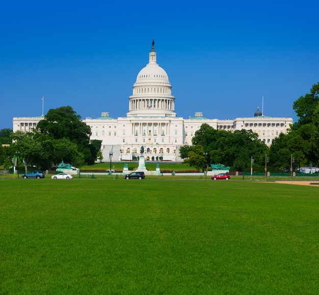 Premium Photo | Capitol building washington dc sunlight day usa