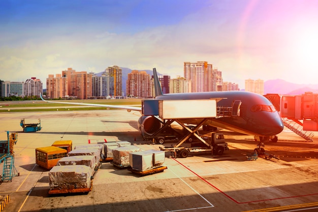 Cargo plane loading for logistic and transport business Premium Photo