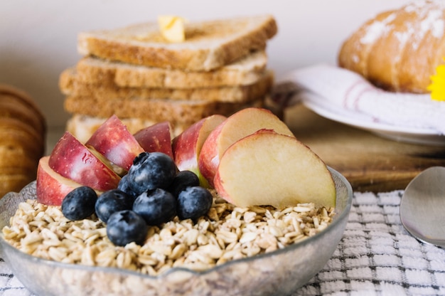 Free Photo | Cereal and toasts for breakfast
