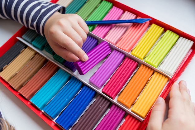 play dough molding toys