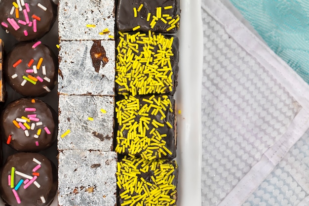 Chocolate dry fruits sweet Premium Photo