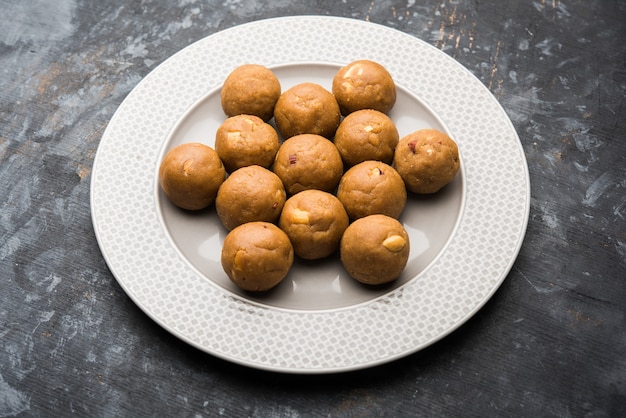 Premium Photo Churma Ladoo Atta Laddoo Wheat Flour Laddu Made Using Ghee And Jaggery Or 0097