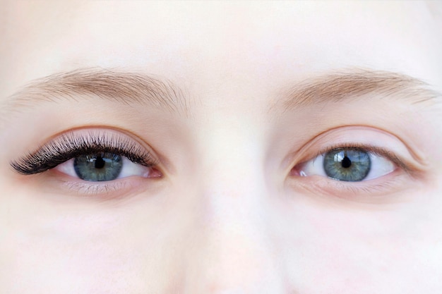 brown eyelash extensions