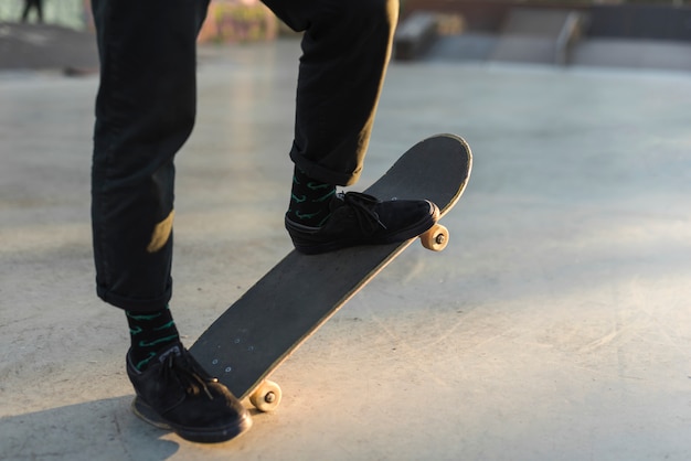 Free Photo | Close-up of feet practising with the skateboard