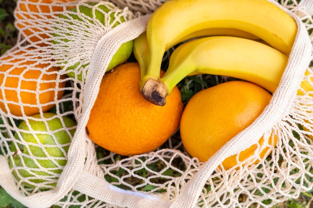 Free Photo | Close-up fruits in reusable bag