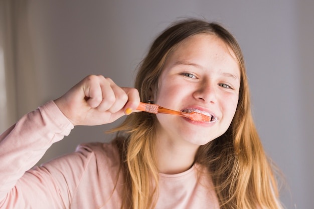 toothbrush girl