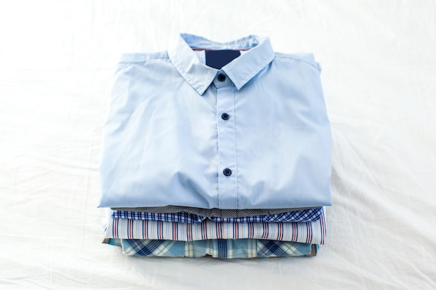 fold ironed shirt