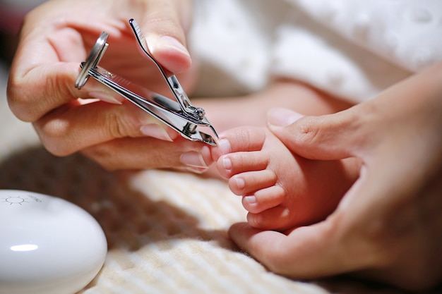 cutting baby toenails