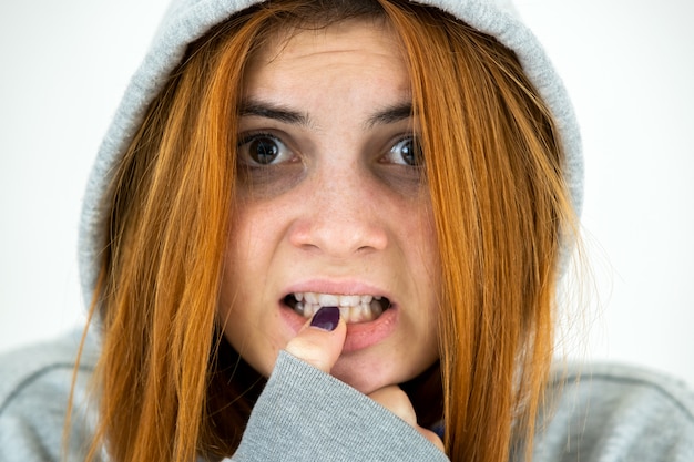 redhead pullover