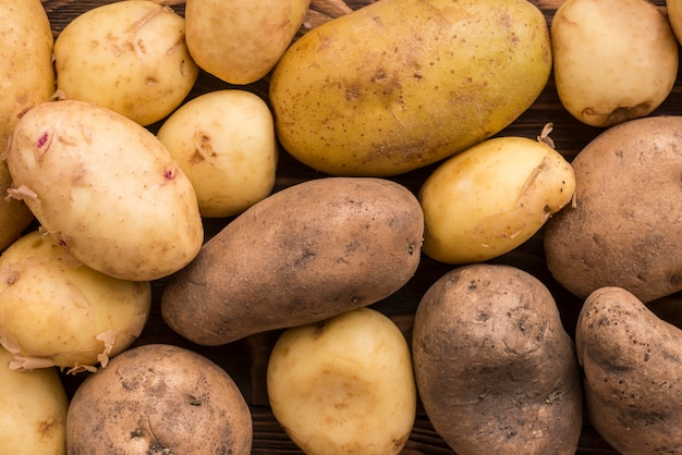 Free Photo | Close-up potatoes on floor