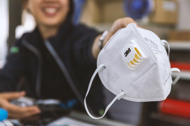 respirator air filter