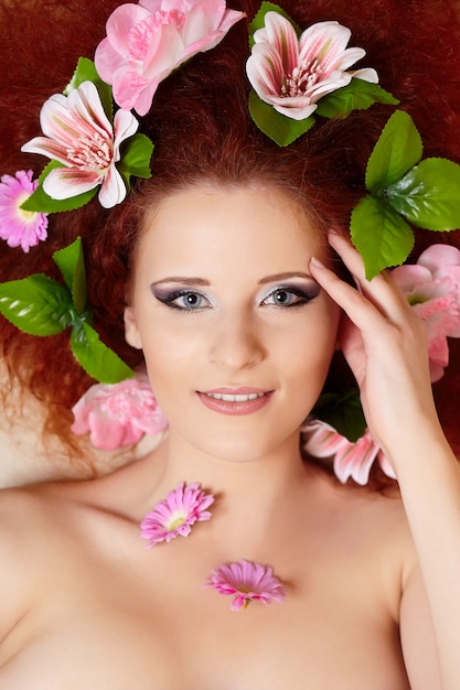 Download Free Photo | Closeup portrait of beautiful smiling redhead ...