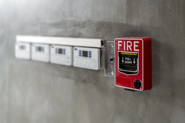 Closeup red fire alarm box Premium Photo