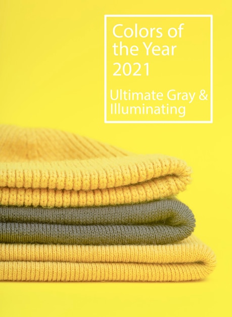 21年の色アルティメットグレーとイルミネーションイエロー 今年の色の服 プレミアム写真