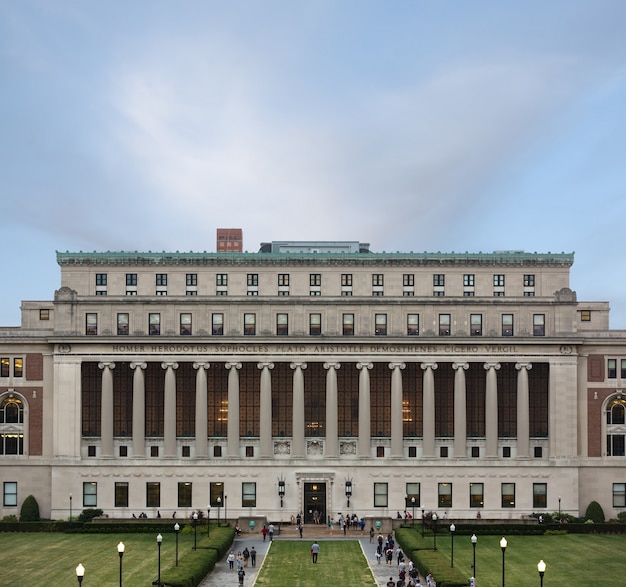 Columbia university new york как поступить