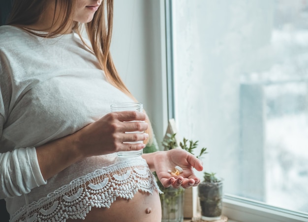 signs of pregnancy while on pills