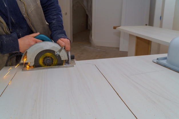 contractor uses saw cut through laminate kitchen formica countertop 73110 1840