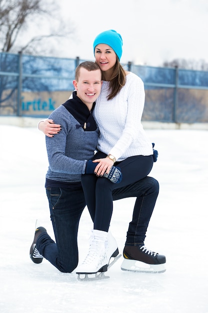 Free Photo Couple On The Ice Rink