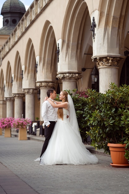 Free Photo | Couple photo shoot at the wedding day