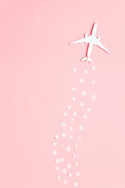 pink aeroplane toy