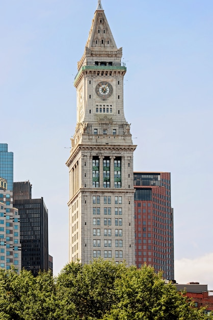 Premium Photo | Custom house tower in boston