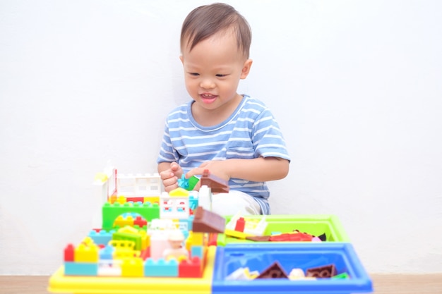 wooden building blocks for 1 year old
