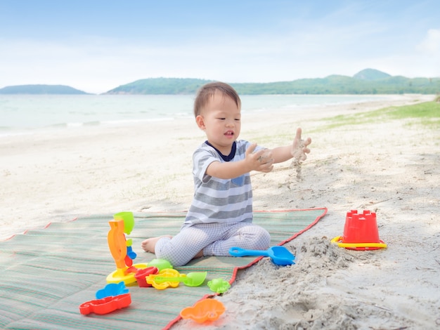 travel beach toys