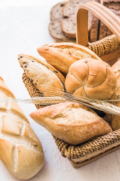 Delicious bakery products in basket | Free Photo