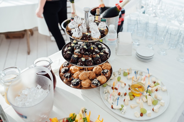 Premium Photo | Delicious canapes on a beautiful tray