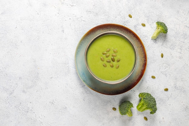 Delicious green homemade broccoli cream soup. Free Photo