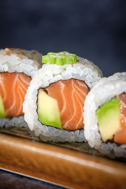 Premium Photo Delicious Salmon And Avocado Sushi