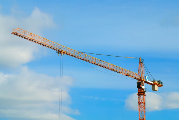 Premium Photo | Diagonal building crane city background hd