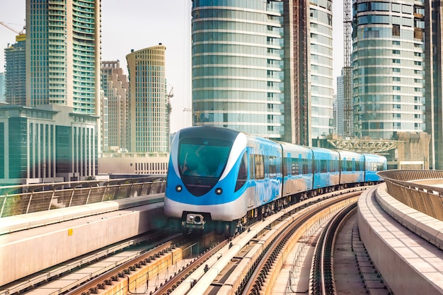 Premium Photo | Dubai metro railway photo