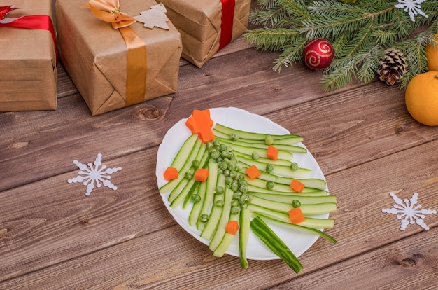 Premium Photo Edible Tree Made Of Vegetables For The Christmas And New Year S Table The Idea Of A Beautiful Table Setting