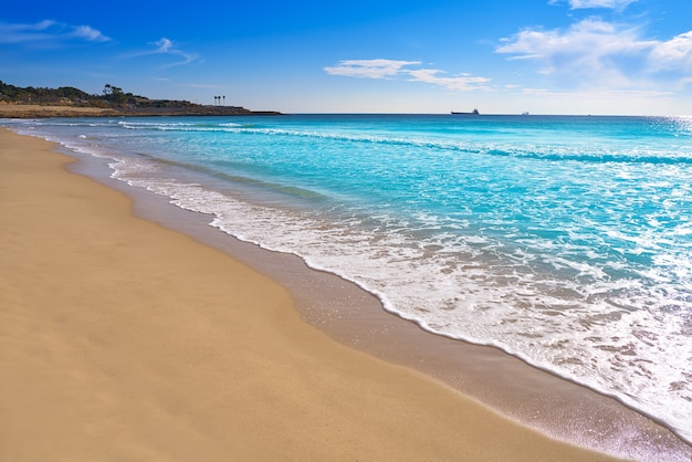 Premium Photo | El miracle beach in tarragona at catalonia