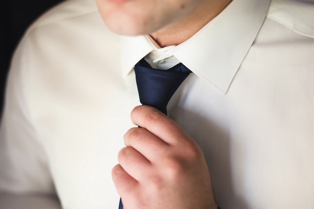 dressing for groom