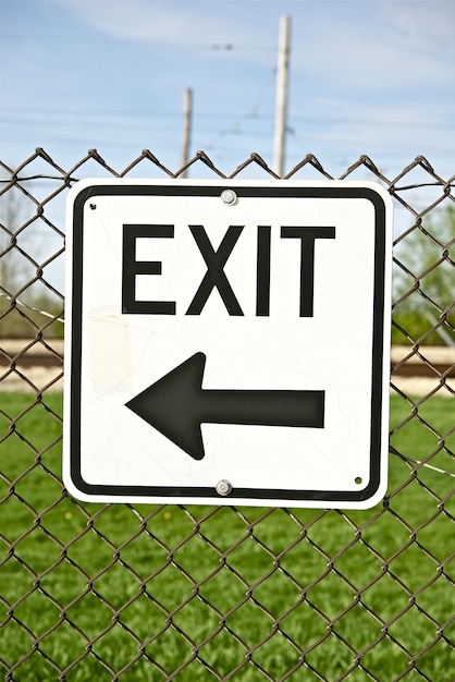 Exit sign Free Photo