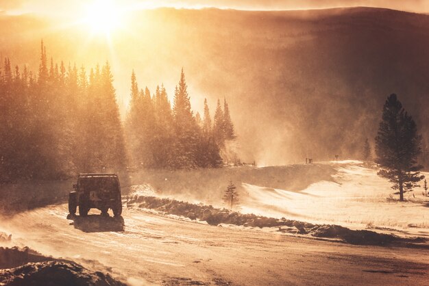 Extreme winter road condition | Premium Photo