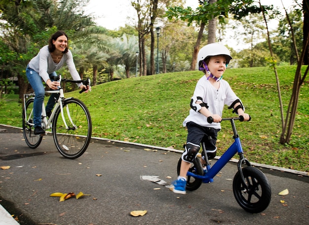 weekend cycling holiday