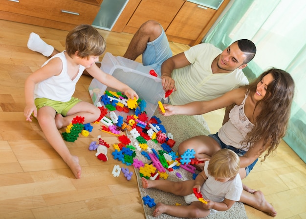 2 player games for kindergarten