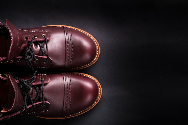 how to turn brown leather shoes black