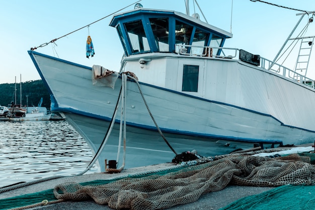  Fishing vessel Photo Premium Download