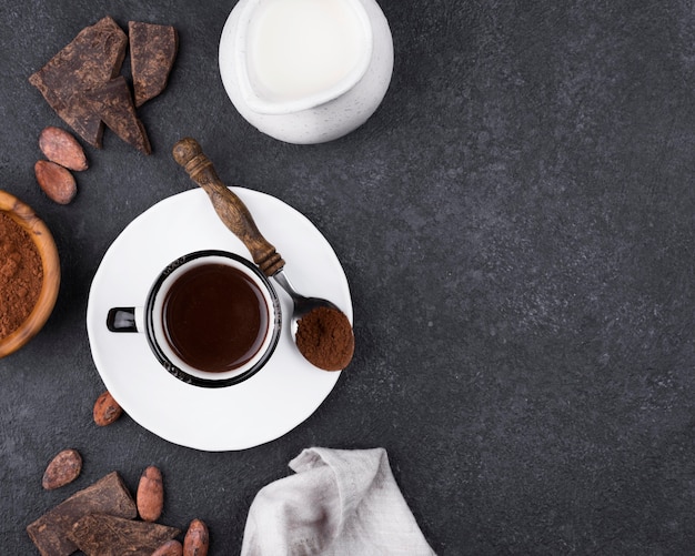 Free Photo | Flat lay cup with hot chocolate on table