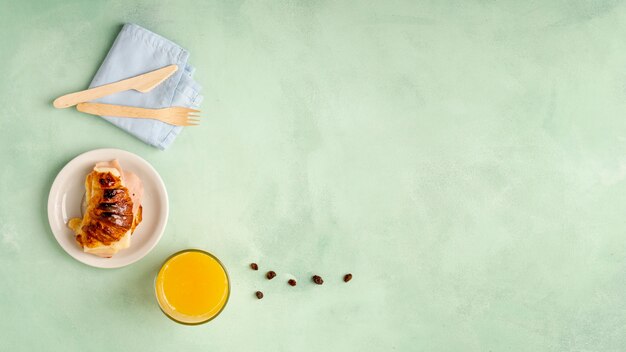 Free Photo | Flat lay frame with tasty breakfast and copy-space