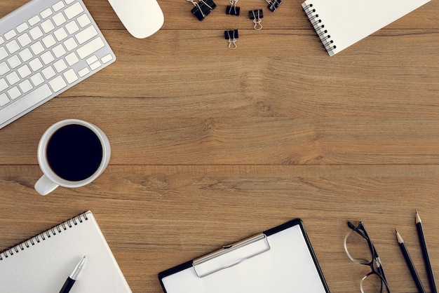 Flat lay, top view wooden office desk workspace | Premium Photo