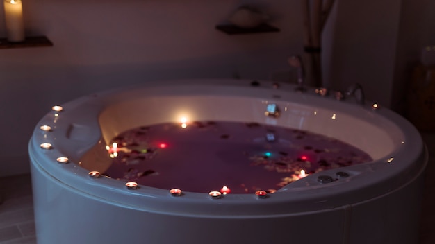 Petals in jacuzzi rose An Electrifying